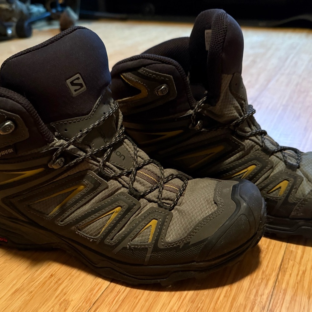 Salomon Ultra 3 mid GTX Hiking Boots